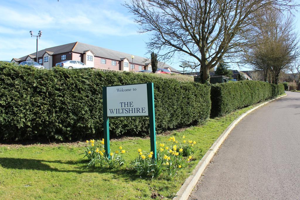 The Wiltshire Hotel, Golf And Leisure Resort Σουίντον Εξωτερικό φωτογραφία